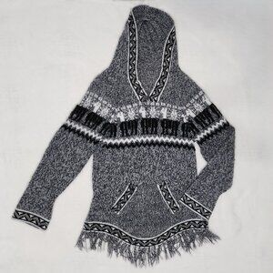 Alpaca Hooded Sweater in Grey, White & Black for Ladies